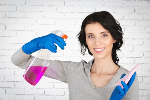 Detailed kitchen and bathroom move-out cleaning in Uxbridge